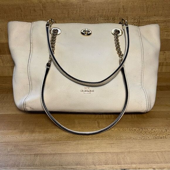 Coach 57107 Turnlock Chain Tote 27 Off White Stone Pebbled Leather Shoulder Bag - Picture 1 of 7